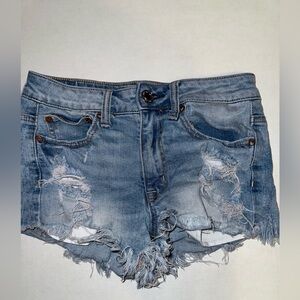 American Eagle Distressed Shorts Hi Rise Festival Size 2 🩷